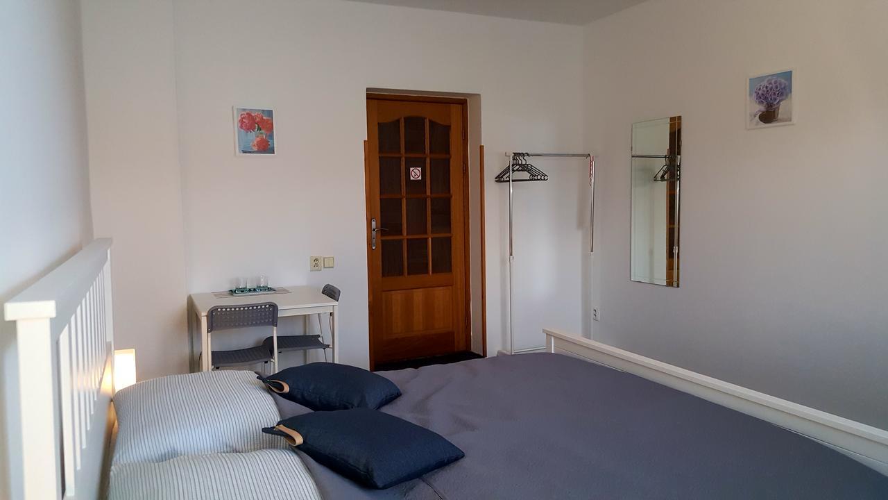 Penzion Arti Prag Exteriör bild
